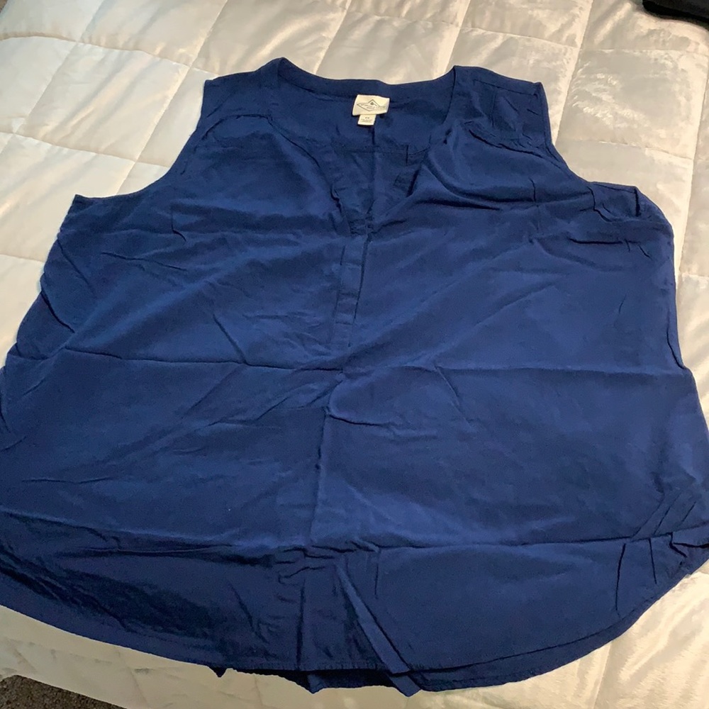 Sleeveless Blouse